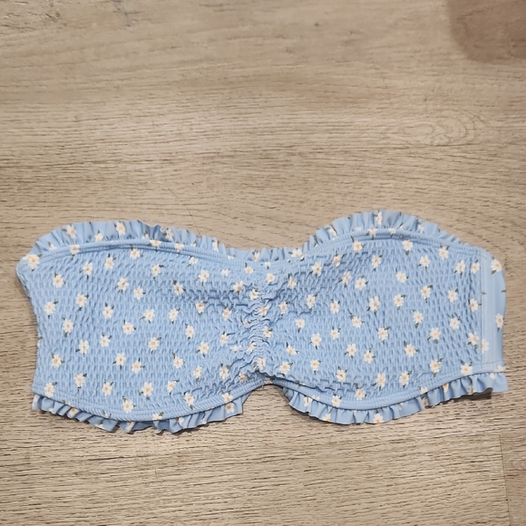Hollister Women's‎ Top Blue Floral Swim - Picture 1 of 3